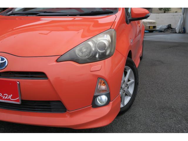 アクア Ｇ　エアロ　ユーザー買取車　スマートキー　バックカメラ　ＬＥＤヘッドランプ　デアイサー　シートヒーター　革巻きステアリング　１５インチ純正アルミ（27枚目）