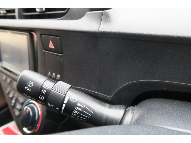 アクア Ｇ　エアロ　ユーザー買取車　スマートキー　バックカメラ　ＬＥＤヘッドランプ　デアイサー　シートヒーター　革巻きステアリング　１５インチ純正アルミ（33枚目）