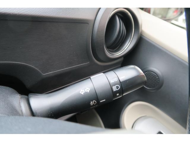 アクア Ｇ　エアロ　ユーザー買取車　スマートキー　バックカメラ　ＬＥＤヘッドランプ　デアイサー　シートヒーター　革巻きステアリング　１５インチ純正アルミ（34枚目）