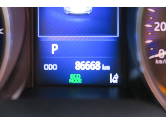 Ｃ－ＨＲ Ｇ　スマートキー　ＥＴＣ　モデリスタフルエアロ　フルセグＴＶ　バックカメラ　ＬＥＤヘッドライト　クリアランスソナー　クルーズコントロール　衝突軽減ブレーキ　オートハイビーム　レーンキープアシスト　ブラインドスポットモニター　純正１８インチアルミ（8枚目）