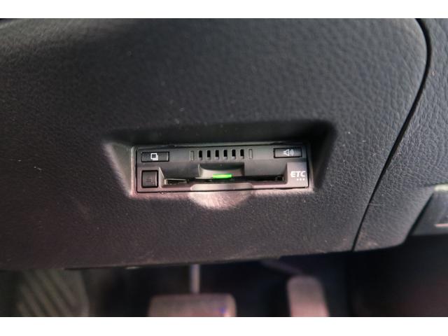 Ｃ－ＨＲ Ｇ　スマートキー　ＥＴＣ　モデリスタフルエアロ　フルセグＴＶ　バックカメラ　ＬＥＤヘッドライト　クリアランスソナー　クルーズコントロール　衝突軽減ブレーキ　オートハイビーム　レーンキープアシスト　ブラインドスポットモニター　純正１８インチアルミ（13枚目）