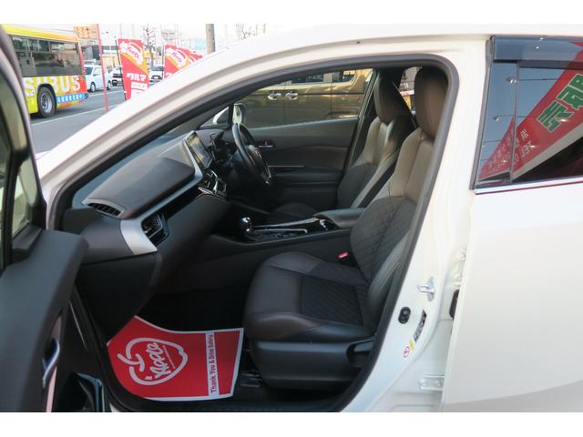 Ｃ－ＨＲ Ｇ　スマートキー　ＥＴＣ　モデリスタフルエアロ　フルセグＴＶ　バックカメラ　ＬＥＤヘッドライト　クリアランスソナー　クルーズコントロール　衝突軽減ブレーキ　オートハイビーム　レーンキープアシスト　ブラインドスポットモニター　純正１８インチアルミ（15枚目）