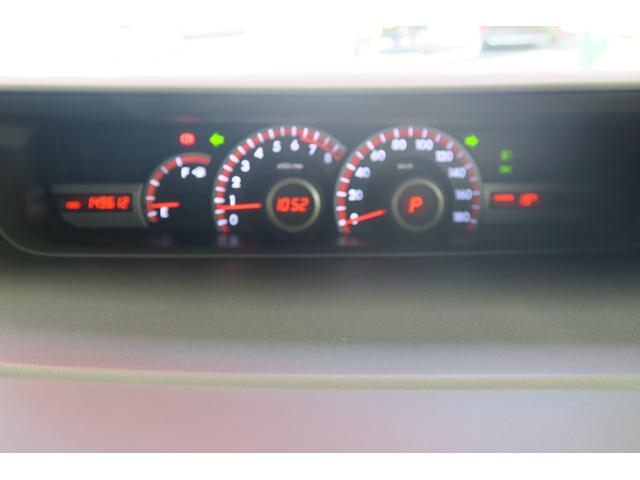 ヴォクシー ＺＳ　モデリスタエアロ　後席フリップダウンモニター　両側パワースライドドア　社外ナビ　フルセグＴＶ　フルシートカバー（9枚目）