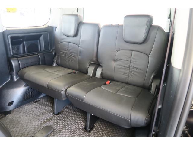 ヴォクシー ＺＳ　モデリスタエアロ　後席フリップダウンモニター　両側パワースライドドア　社外ナビ　フルセグＴＶ　フルシートカバー（19枚目）