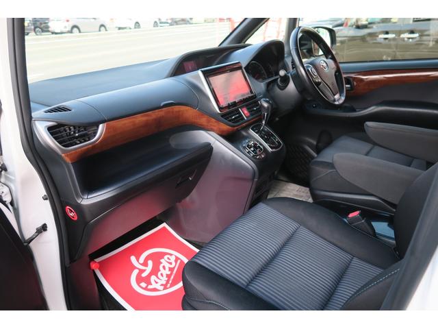 ヴォクシー ＺＳ　両側パワースライドドア　後席モニター　バックカメラ　ＬＥＤヘッドランプ　左右独立温度調整エアコン（16枚目）