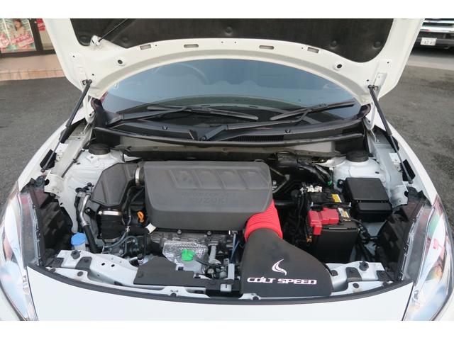 スイフトスポーツ ベースグレード　スマートキー　ＥＴＣ　　ＬＥＤヘッドライト　社外ナビ　フルセグＴＶ　バックカメラ　全方位カメラ　シートヒーター　純正アルミ　前後マッドガード　クリアランスソナー　デュアルセンサーブレーキ　レーンキープアシスト　ブラインドスポットモニター（19枚目）