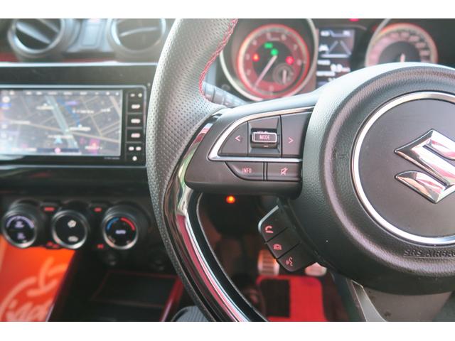 スイフトスポーツ ベースグレード　スマートキー　ＥＴＣ　　ＬＥＤヘッドライト　社外ナビ　フルセグＴＶ　バックカメラ　全方位カメラ　シートヒーター　純正アルミ　前後マッドガード　クリアランスソナー　デュアルセンサーブレーキ　レーンキープアシスト　ブラインドスポットモニター（22枚目）