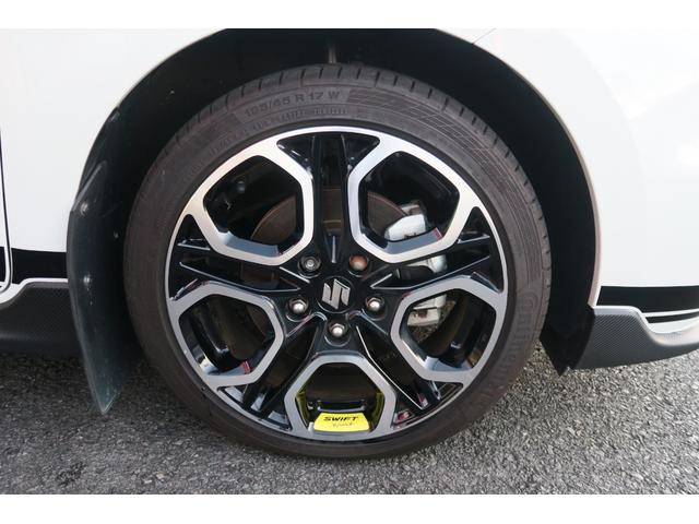 スイフトスポーツ ベースグレード　スマートキー　ＥＴＣ　　ＬＥＤヘッドライト　社外ナビ　フルセグＴＶ　バックカメラ　全方位カメラ　シートヒーター　純正アルミ　前後マッドガード　クリアランスソナー　デュアルセンサーブレーキ　レーンキープアシスト　ブラインドスポットモニター（40枚目）