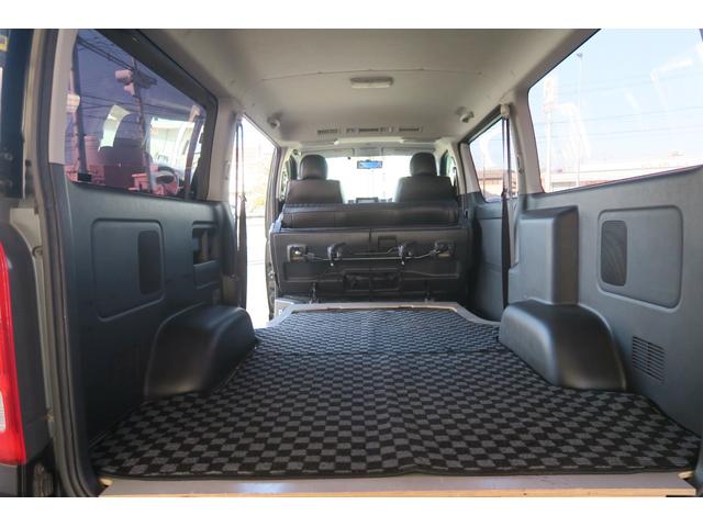 ハイエースバン ロングスーパーGL 買取車ダイレクト販売 フルシートカバー HID 社外コンビステアリング 社外15インチアルミ キーレス(22枚目)
