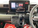 ハイブリッドＸＺ　ターボ　全方位モニター　ヘッドアップディスプレイ　両側パワースライド　ステアリングヒーター　シートヒーター　セーフティサポート（10枚目）