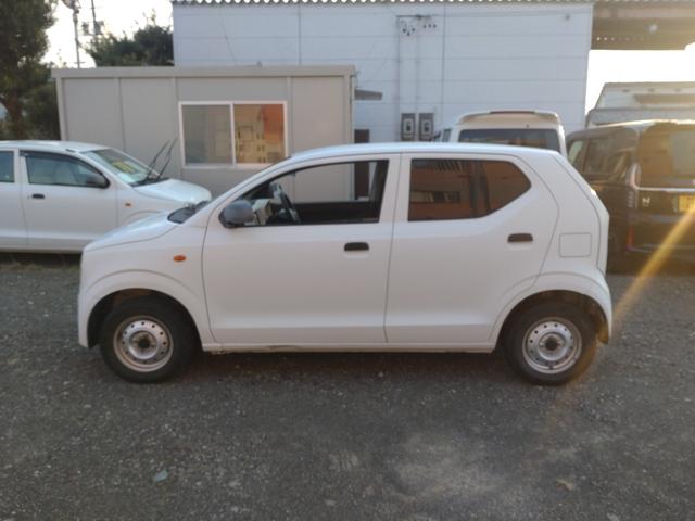 アルト VP 5速マニュアル車 パワステ エアコン キーレスエントリー 社外オーディオ レベライザー Wエアバック 4ナンバー貨物(4枚目)