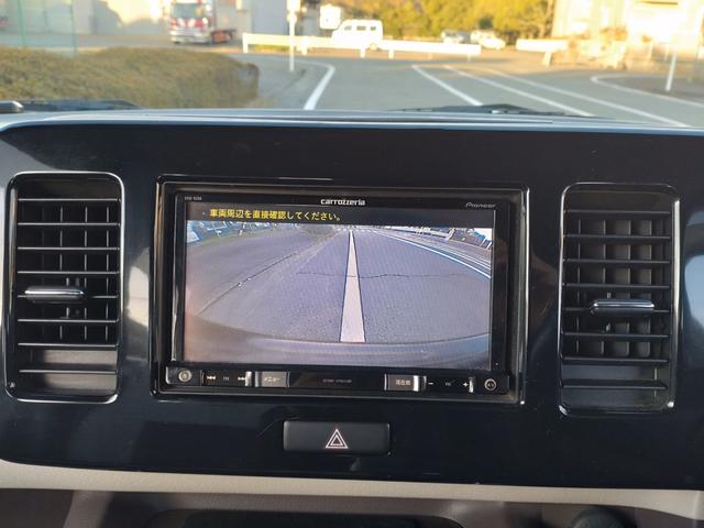 �o�b�N���j�^�[