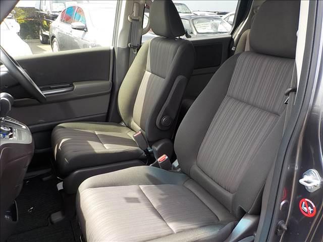 G・ホンダセンシング メモリナビ 地デジTV バックカメラ 両側パワースライドドア 衝突軽減ブレーキ レーダークルーズ 車線維持支援システム 誤発進抑制 ETC アイドリングストップ(19枚目)