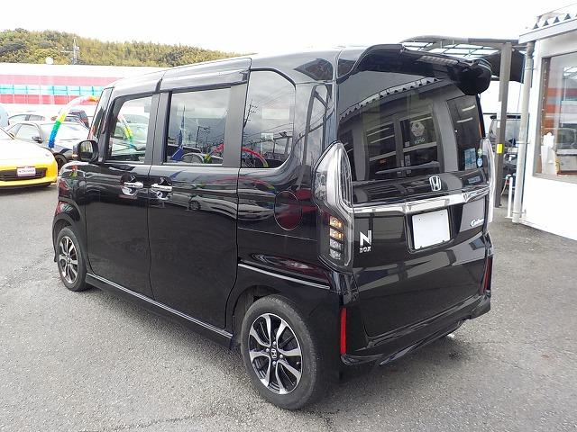 Ｎ－ＢＯＸカスタム Ｇ・Ｌホンダセンシング☆メモリナビ☆前後ドラレコ☆修復無し☆　メモリナビ☆ＤＶＤ再生☆ＣＤ録音☆Ｉｐｏｄ接続☆ＵＳＢ＆ＢＴｏｏｔｈ☆バックカメラ☆前後ドラレコ☆ビルトインＥＴＣ☆レーダークルーズ☆ハンドル支援☆左パワスラ☆ＬＥＤオートハイビーム☆ＬＥＤフォグ☆（9枚目）