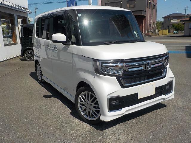 Ｎ－ＢＯＸカスタム Ｌターボ★純正８インチナビ☆ホンダセンシング☆禁煙車☆　純正８型ナビ☆フルセグ☆ＤＶＤ再生☆Ｂｔｏｏｔｈ☆音楽録音☆バックカメラ☆ビルトインＥＴＣ☆前後ドラレコ☆衝突軽減☆アダプティブクルコン☆ＬＥＤオートハイビーム☆ＬＥＤフォグ☆Ｗパワスラ☆禁煙車☆（5枚目）