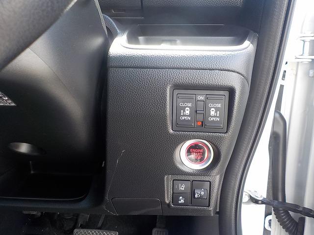 Ｎ－ＢＯＸカスタム Ｌターボ★純正８インチナビ☆ホンダセンシング☆禁煙車☆　純正８型ナビ☆フルセグ☆ＤＶＤ再生☆Ｂｔｏｏｔｈ☆音楽録音☆バックカメラ☆ビルトインＥＴＣ☆前後ドラレコ☆衝突軽減☆アダプティブクルコン☆ＬＥＤオートハイビーム☆ＬＥＤフォグ☆Ｗパワスラ☆禁煙車☆（19枚目）
