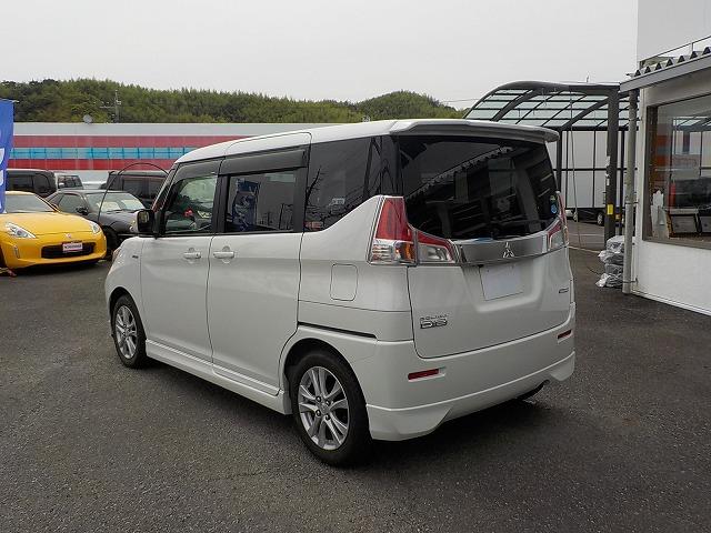デリカＤ：２ ハイブリッドＭＺナビパック☆全方位カメラ☆修復無し☆禁煙車☆　メーカー装着ナビ☆ＤＶＤ再生☆Ｉｐｏｄ接続☆ＵＳＢ＆ＢＴｏｏｔｈ☆ＡｐｐｌｅＣａｒＰｌａｙ対応☆全方位カメラ☆ビルトインＥＴＣ☆クルーズコント☆運転席ヒーター☆両パワスラ☆レーダーブレーキ☆（10枚目）