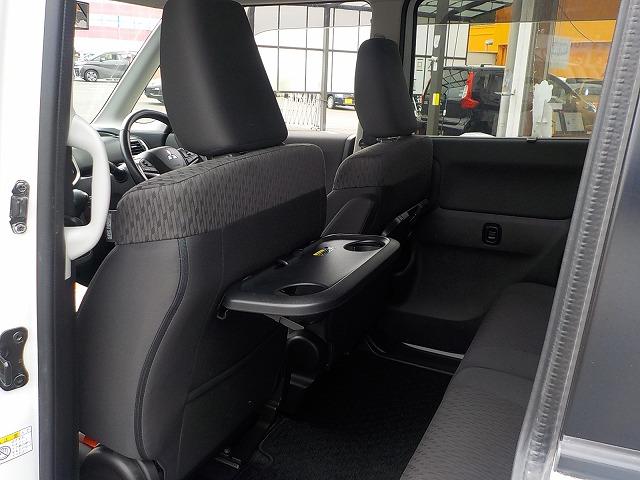 デリカＤ：２ ハイブリッドＭＺナビパック☆全方位カメラ☆修復無し☆禁煙車☆　メーカー装着ナビ☆ＤＶＤ再生☆Ｉｐｏｄ接続☆ＵＳＢ＆ＢＴｏｏｔｈ☆ＡｐｐｌｅＣａｒＰｌａｙ対応☆全方位カメラ☆ビルトインＥＴＣ☆クルーズコント☆運転席ヒーター☆両パワスラ☆レーダーブレーキ☆（52枚目）