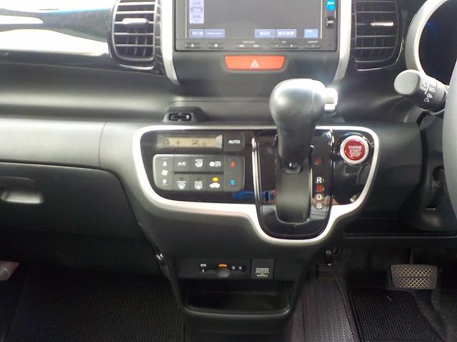 Ｎ－ＢＯＸカスタム ＧターボＬパック★前後ドラレコ☆両パワスラ☆禁煙車☆　純正ナビ☆Ｉｐｏｄ接続☆ＵＳＢ＆ＢＴｏｏｔｈ☆バックカメラ☆ナビ連動ＥＴＣ☆前後ドラレコ☆クルーズコント☆ＬＥＤオートライト☆ＬＥＤフォグ☆パドルシフト☆ハーフレザーシート☆オートリトラミラー☆（29枚目）