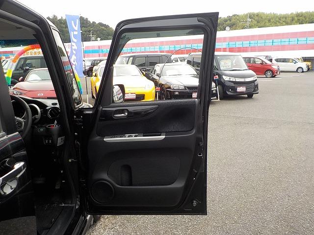 Ｎ－ＢＯＸカスタム ＧターボＬパック★前後ドラレコ☆両パワスラ☆禁煙車☆　純正ナビ☆Ｉｐｏｄ接続☆ＵＳＢ＆ＢＴｏｏｔｈ☆バックカメラ☆ナビ連動ＥＴＣ☆前後ドラレコ☆クルーズコント☆ＬＥＤオートライト☆ＬＥＤフォグ☆パドルシフト☆ハーフレザーシート☆オートリトラミラー☆（33枚目）