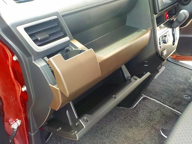 ルーミー Ｇ☆９型ＤＰオーディオ☆スマフォ連携☆衝突軽減☆禁煙車☆　純正９型ディスプレイオーディオ☆スマフォ連携☆Ａｐｐｌｅ＆Ａｎｄｒｏｉｄ対応☆ＵＳＢ＆ＢＴｏｏｔｈ☆前後ドラレコ☆ＥＴＣ☆前席ヒーター☆コーナーソナー☆ＬＥＤオートハイビーム☆スマートアシスト☆（54枚目）
