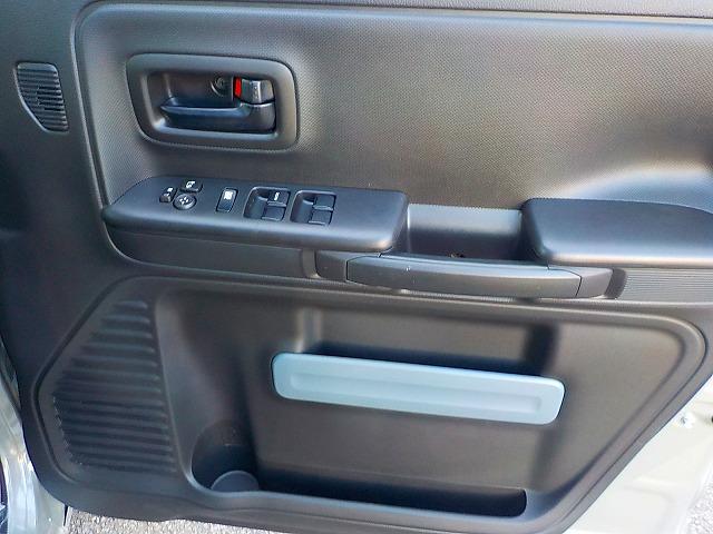 スペーシアベース ＸＦ☆メモリナビ☆評価５点もの☆修復無し☆禁煙車☆　メモリナビ☆ＤＶＤ再生☆Ｂｌｕｅｔｏｏｔｈ☆レーダーブレーキ☆後方パーキングソナー☆レーダークルーズ☆前席ヒーター☆右パワースライド☆ＬＥＤオートハイビーム☆リアシーリングファン☆ＬＥＤフォグ☆（53枚目）