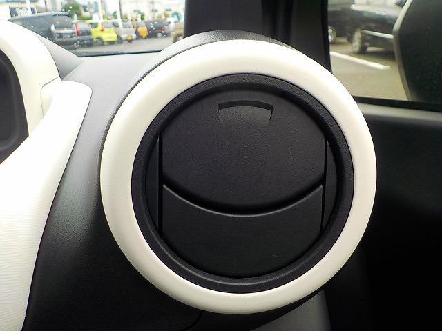 シーポッド Ｇ☆電気自動車☆カタログ公表値ＭＡＸ１５０ｋｍ走行可☆　プリクラッシュセーフティ☆パーキングサポートブレーキ☆クリアランスソナー☆ＡＣ１００Ｖ１５００Ｗ電源☆シートヒーター☆デフォッガー付Ｆガラス☆電格ウィンカーミラー☆２．１Ａ充電ＵＳＢ☆禁煙車☆（23枚目）