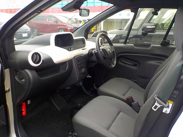 シーポッド Ｇ☆電気自動車☆カタログ公表値ＭＡＸ１５０ｋｍ走行可☆　プリクラッシュセーフティ☆パーキングサポートブレーキ☆クリアランスソナー☆ＡＣ１００Ｖ１５００Ｗ電源☆シートヒーター☆デフォッガー付Ｆガラス☆電格ウィンカーミラー☆２．１Ａ充電ＵＳＢ☆禁煙車☆（42枚目）