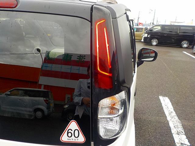 シーポッド Ｇ☆電気自動車☆カタログ公表値ＭＡＸ１５０ｋｍ走行可☆　プリクラッシュセーフティ☆パーキングサポートブレーキ☆クリアランスソナー☆ＡＣ１００Ｖ１５００Ｗ電源☆シートヒーター☆デフォッガー付Ｆガラス☆電格ウィンカーミラー☆２．１Ａ充電ＵＳＢ☆禁煙車☆（53枚目）