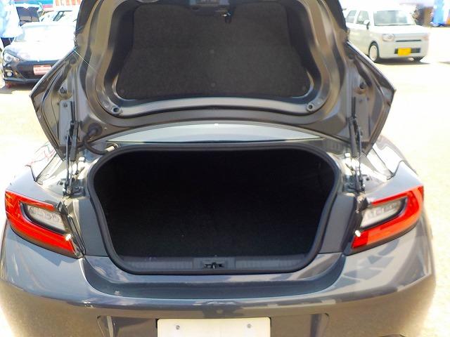 ＧＲ８６ ＲＺ☆ＴＯＭ’Ｓエアロ☆チタンフラー☆修復無し☆禁煙車☆　９インチナビ☆ＤＶＤ再生☆ＢＴｏｏｔｈ☆ＨＤＭＩ☆ＷｉＦｉ☆専用ハーフレザー＆ヒーター☆クルーズコント☆ヒルアシスト☆ＭーＦａｃｔｏｒｙチタンマフラー☆ＴＯＭ’Ｓエアロ＆リアスポ☆ＬＥＤオートライト☆（67枚目）