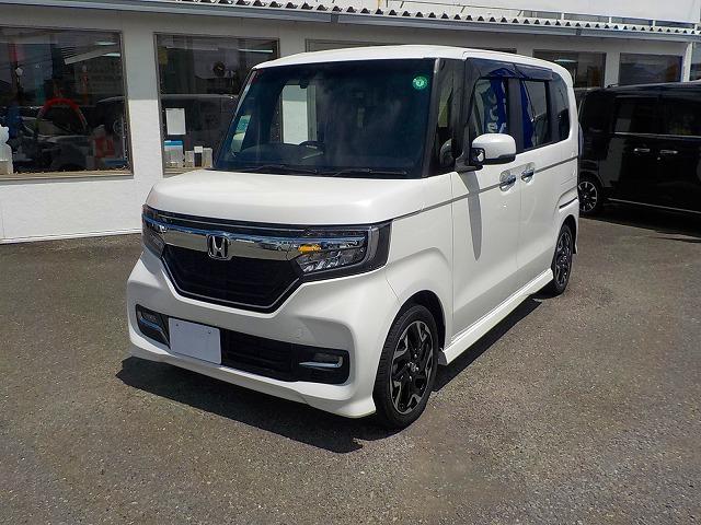 Ｎ－ＢＯＸカスタム Ｇ・Ｌターボホンダセンシング★８インチナビ☆禁煙車☆　純正８インチナビ☆フルセグ☆Ｂｔｏｏｔｈ☆ＤＶＤ再生☆音楽録音☆バックカメラ☆ナビ連動ＥＴＣ☆純正前後ドラレコ☆Ｗパワスラ☆パドルシフト☆ハーフレザー☆シートヒーター☆ＬＥＤオートハイビーム☆衝突軽減（3枚目）