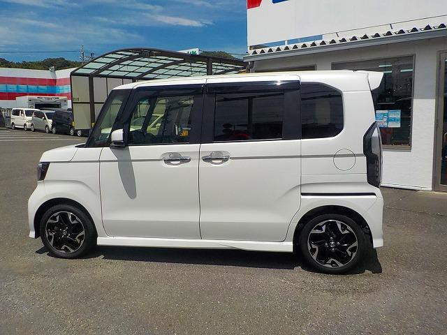 Ｎ－ＢＯＸカスタム Ｇ・Ｌターボホンダセンシング★８インチナビ☆禁煙車☆　純正８インチナビ☆フルセグ☆Ｂｔｏｏｔｈ☆ＤＶＤ再生☆音楽録音☆バックカメラ☆ナビ連動ＥＴＣ☆純正前後ドラレコ☆Ｗパワスラ☆パドルシフト☆ハーフレザー☆シートヒーター☆ＬＥＤオートハイビーム☆衝突軽減（10枚目）