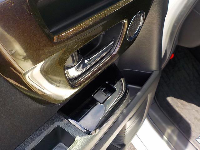 Ｎ－ＢＯＸカスタム Ｇ・Ｌターボホンダセンシング★８インチナビ☆禁煙車☆　純正８インチナビ☆フルセグ☆Ｂｔｏｏｔｈ☆ＤＶＤ再生☆音楽録音☆バックカメラ☆ナビ連動ＥＴＣ☆純正前後ドラレコ☆Ｗパワスラ☆パドルシフト☆ハーフレザー☆シートヒーター☆ＬＥＤオートハイビーム☆衝突軽減（59枚目）