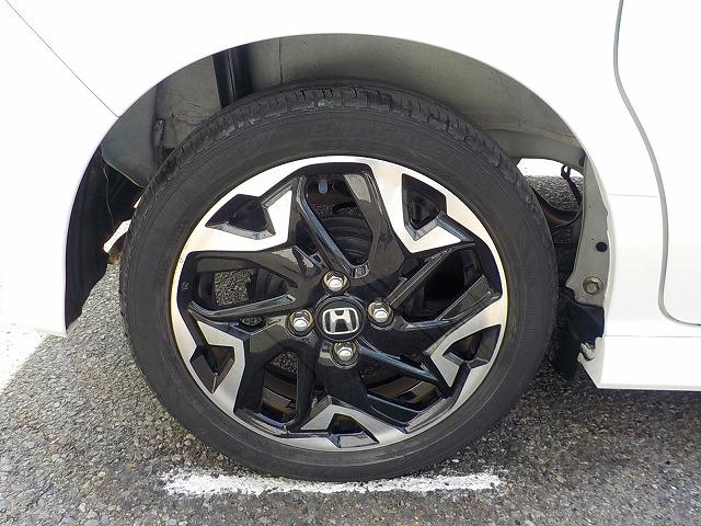 Ｎ－ＢＯＸカスタム Ｇ・Ｌターボホンダセンシング★８インチナビ☆禁煙車☆　純正８インチナビ☆フルセグ☆Ｂｔｏｏｔｈ☆ＤＶＤ再生☆音楽録音☆バックカメラ☆ナビ連動ＥＴＣ☆純正前後ドラレコ☆Ｗパワスラ☆パドルシフト☆ハーフレザー☆シートヒーター☆ＬＥＤオートハイビーム☆衝突軽減（66枚目）