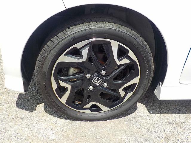Ｎ－ＢＯＸカスタム Ｇ・Ｌターボホンダセンシング★８インチナビ☆禁煙車☆　純正８インチナビ☆フルセグ☆Ｂｔｏｏｔｈ☆ＤＶＤ再生☆音楽録音☆バックカメラ☆ナビ連動ＥＴＣ☆純正前後ドラレコ☆Ｗパワスラ☆パドルシフト☆ハーフレザー☆シートヒーター☆ＬＥＤオートハイビーム☆衝突軽減（68枚目）