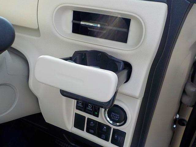 ムーヴキャンバス ＸメイクアップＳＡ３★ナビ☆全方位Ｍ☆走行２．０万☆試乗ＯＫ　ナビ☆ＤＶＤ再生☆ＵＳＢ＆Ｂｌｕｅｔｏｏｔｈ☆全方位カメラ☆オートライト＆オートハイビーム☆ＬＥＤフォグ☆衝突軽減☆車線逸脱警報☆前後誤発進抑制☆ワンタッチ両側電動ドア☆走行２．０万ｋｍ☆試乗出来ます（20枚目）