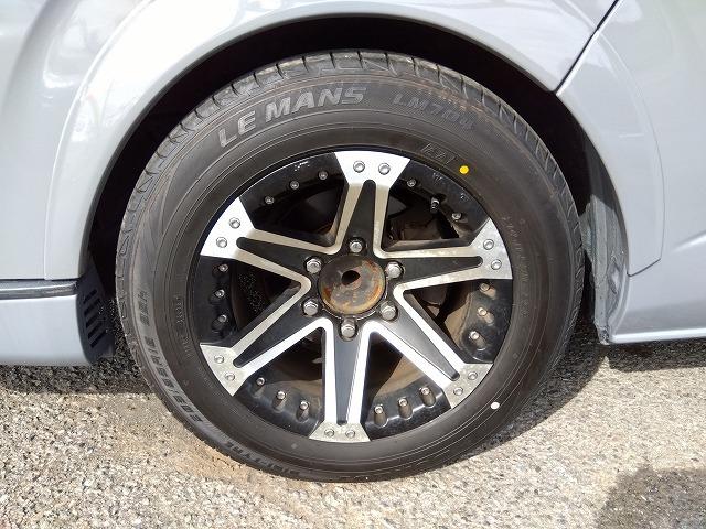 ハイエースワゴン DX ☆キャンピング仕様車☆修復歴無し☆ キャンピング仕様車・ベッドKIT・水道設備・冷蔵庫・網戸付ガラス・ヒッチメンバー・100V電源・SDナビ・フルセグ・DVD再生・音楽録音・バックカメラ・ETC・ミラー一体型ドラレコ・LEDヘッド・禁煙(23枚目)