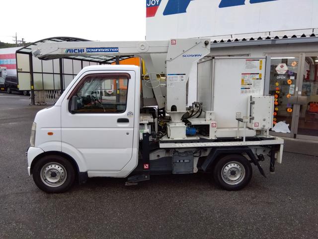 キャリイトラック 高所作業車☆4WD☆キャブシャシーアオリなし☆試乗出来ます☆ アイチコーポレーション製高所作業車☆5速マニュアル☆4WD☆ETC☆バックカメラ付デジタルインナーミラー☆コーナーソナー☆ナビTV☆ヘッドライトレベライザー☆エアコン☆走行4.4万km☆試乗出来ます☆(5枚目)