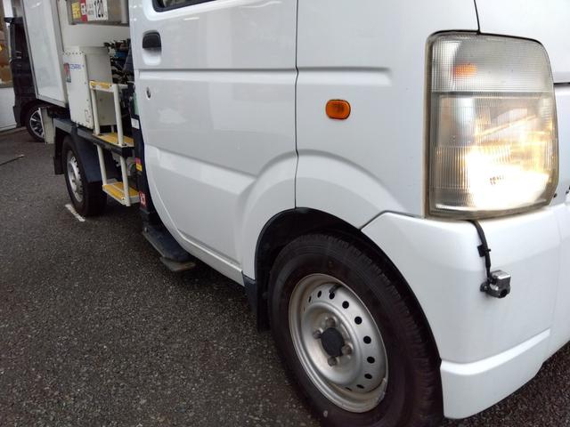 キャリイトラック 高所作業車☆4WD☆キャブシャシーアオリなし☆試乗出来ます☆ アイチコーポレーション製高所作業車☆5速マニュアル☆4WD☆ETC☆バックカメラ付デジタルインナーミラー☆コーナーソナー☆ナビTV☆ヘッドライトレベライザー☆エアコン☆走行4.4万km☆試乗出来ます☆(15枚目)