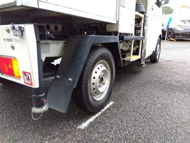 キャリイトラック 高所作業車☆4WD☆キャブシャシーアオリなし☆試乗出来ます☆ アイチコーポレーション製高所作業車☆5速マニュアル☆4WD☆ETC☆バックカメラ付デジタルインナーミラー☆コーナーソナー☆ナビTV☆ヘッドライトレベライザー☆エアコン☆走行4.4万km☆試乗出来ます☆(26枚目)