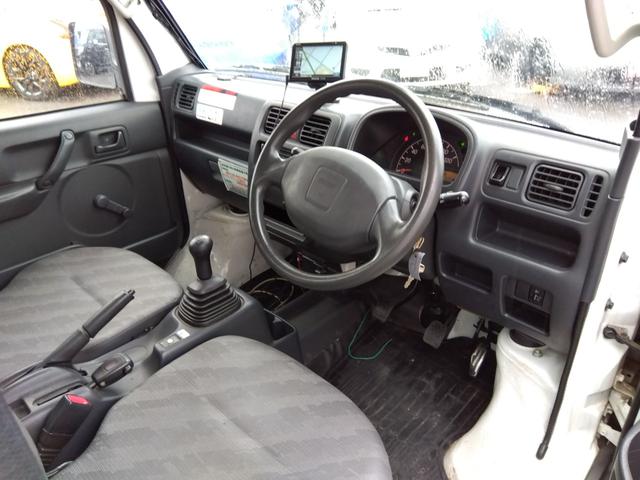 キャリイトラック 高所作業車☆4WD☆キャブシャシーアオリなし☆試乗出来ます☆ アイチコーポレーション製高所作業車☆5速マニュアル☆4WD☆ETC☆バックカメラ付デジタルインナーミラー☆コーナーソナー☆ナビTV☆ヘッドライトレベライザー☆エアコン☆走行4.4万km☆試乗出来ます☆(27枚目)