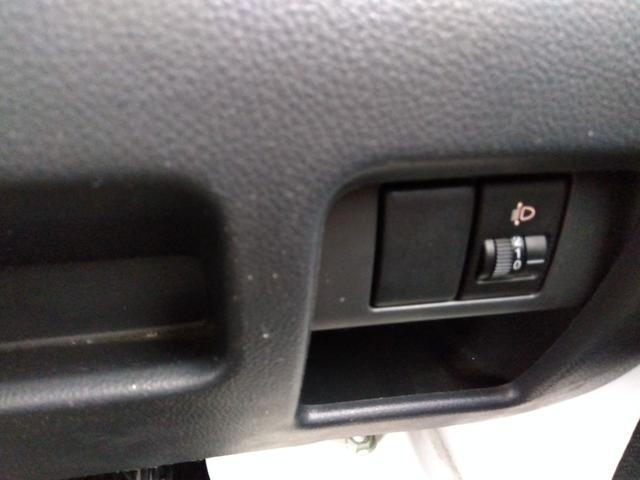 キャリイトラック 高所作業車☆4WD☆キャブシャシーアオリなし☆試乗出来ます☆ アイチコーポレーション製高所作業車☆5速マニュアル☆4WD☆ETC☆バックカメラ付デジタルインナーミラー☆コーナーソナー☆ナビTV☆ヘッドライトレベライザー☆エアコン☆走行4.4万km☆試乗出来ます☆(44枚目)