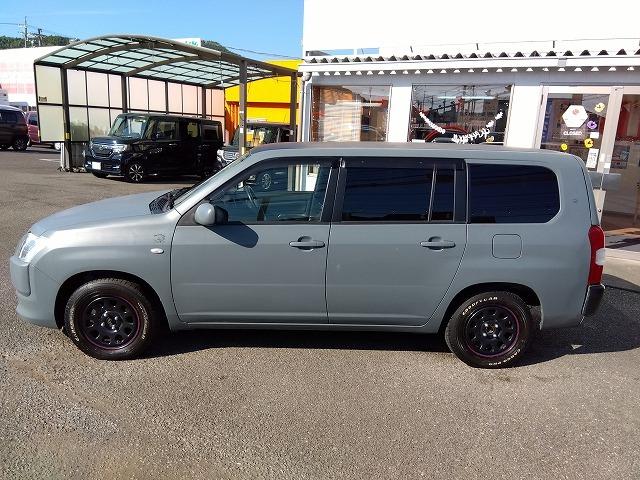 プロボックス ＧＬ☆デイトナホイール☆安心チェーンベルト☆ＮＥＷペイント済　デイトナ１４インチホイール☆ＮＥＷペイント済☆安心チェーンベルト☆専用オーディオ☆ドアバイザー☆ラバーマット☆キーレスキー☆パワーウインドウ☆ヘッドライトレベライザー☆横滑り防止☆電格ミラー☆試乗ＯＫ（5枚目）