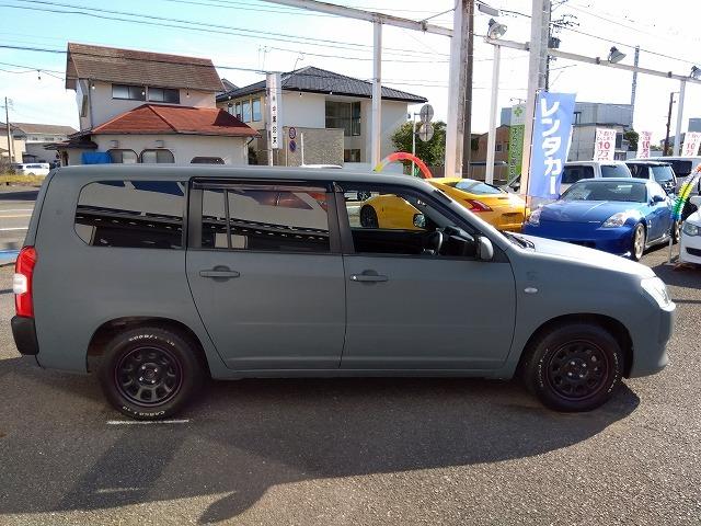 プロボックス ＧＬ☆デイトナホイール☆安心チェーンベルト☆ＮＥＷペイント済　デイトナ１４インチホイール☆ＮＥＷペイント済☆安心チェーンベルト☆専用オーディオ☆ドアバイザー☆ラバーマット☆キーレスキー☆パワーウインドウ☆ヘッドライトレベライザー☆横滑り防止☆電格ミラー☆試乗ＯＫ（11枚目）