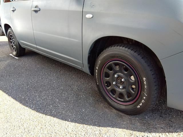 プロボックス ＧＬ☆デイトナホイール☆安心チェーンベルト☆ＮＥＷペイント済　デイトナ１４インチホイール☆ＮＥＷペイント済☆安心チェーンベルト☆専用オーディオ☆ドアバイザー☆ラバーマット☆キーレスキー☆パワーウインドウ☆ヘッドライトレベライザー☆横滑り防止☆電格ミラー☆試乗ＯＫ（20枚目）