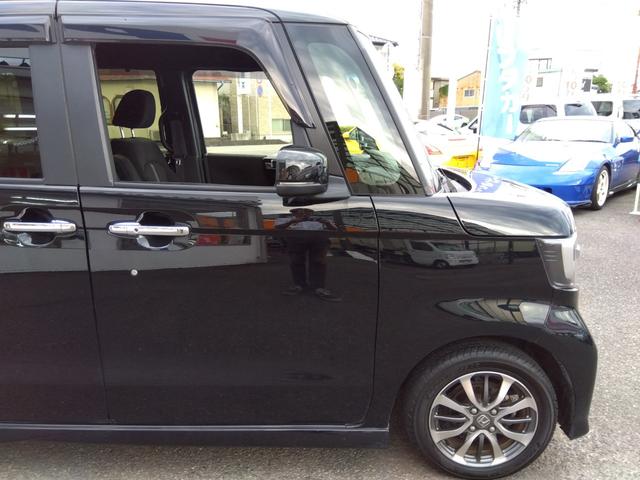 Ｎ－ＢＯＸカスタム Ｌ☆メモリナビ☆前席ヒーター☆禁煙車☆　メモリナビ・ＤＶＤ再生・ＣＤ録音・Ｉｐｏｄ接続・ＵＳＢ＆ＢＴｏｏｔｈ・バックカメラ・ＥＴＣ・前席ヒーター・後方パーキングソナー・ＬＥＤオートハイビーム・レーダークルーズ操舵支援・左パワースライド（12枚目）