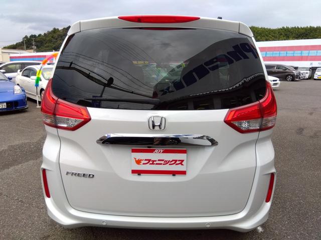 フリード Ｇ☆８型ナビ☆後席Ｍ☆禁煙車☆６人乗☆走行２．４万☆試乗ＯＫ　８型ナビ☆☆Ｂｌｕｅｔｏｏｔｈ☆バックカメラ☆ＥＴＣ☆フリップダウンモニター☆シートヒーター☆ミラー＆ワイパーヒーター☆ホンダセンシング☆レーダークルーズ操舵支援☆両側電動ドア☆走行２．４万☆試乗ＯＫ（9枚目）