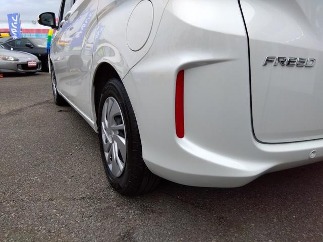 フリード Ｇ☆８型ナビ☆後席Ｍ☆禁煙車☆６人乗☆走行２．４万☆試乗ＯＫ　８型ナビ☆☆Ｂｌｕｅｔｏｏｔｈ☆バックカメラ☆ＥＴＣ☆フリップダウンモニター☆シートヒーター☆ミラー＆ワイパーヒーター☆ホンダセンシング☆レーダークルーズ操舵支援☆両側電動ドア☆走行２．４万☆試乗ＯＫ（28枚目）