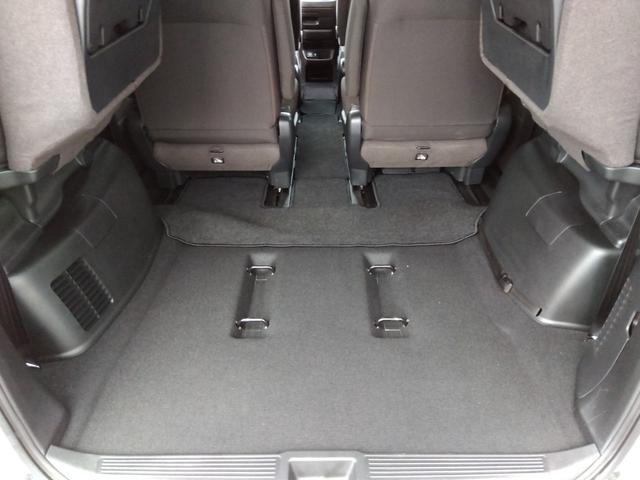 フリード Ｇ☆８型ナビ☆後席Ｍ☆禁煙車☆６人乗☆走行２．４万☆試乗ＯＫ　８型ナビ☆☆Ｂｌｕｅｔｏｏｔｈ☆バックカメラ☆ＥＴＣ☆フリップダウンモニター☆シートヒーター☆ミラー＆ワイパーヒーター☆ホンダセンシング☆レーダークルーズ操舵支援☆両側電動ドア☆走行２．４万☆試乗ＯＫ（41枚目）