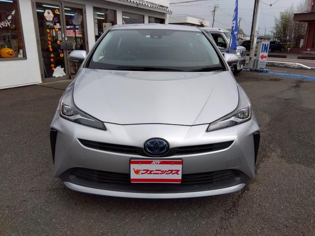 プリウス E☆後期型☆プリクラッシュ☆ナビ☆走行1.2万km☆試乗OK ☆後期型☆ナビ☆Bluetooth☆バックカメラ☆ETC☆LEDオートハイビーム☆プリクラッシュ☆レーダークルーズ☆ふらつき検知☆SOSコール対応☆オートリトラウィンカーミラー☆走行1.2万☆試乗OK(3枚目)